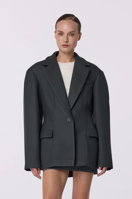 Hourglass coat-jacket - photo 3