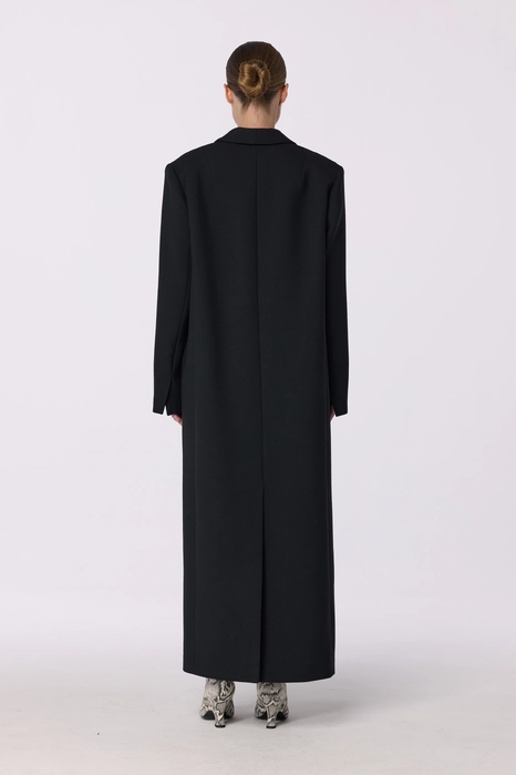 Straight cut coat