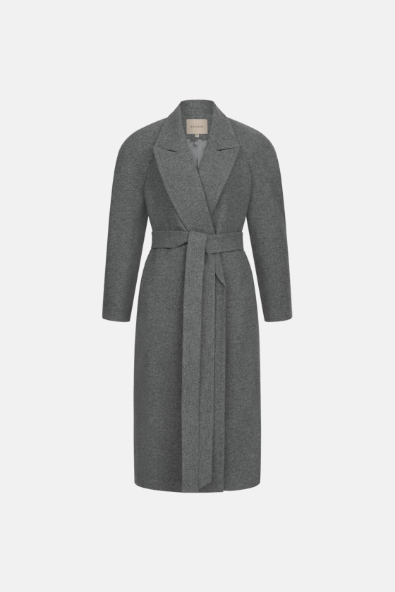 Жіноче пальто Banian сіре зі 100% вовни virgin wool, халатний крій із поясом, вид спереду — BÁZHANE